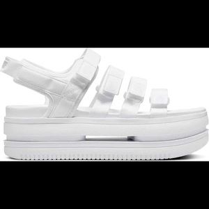 W Nike Icon Classic Sandals NWT